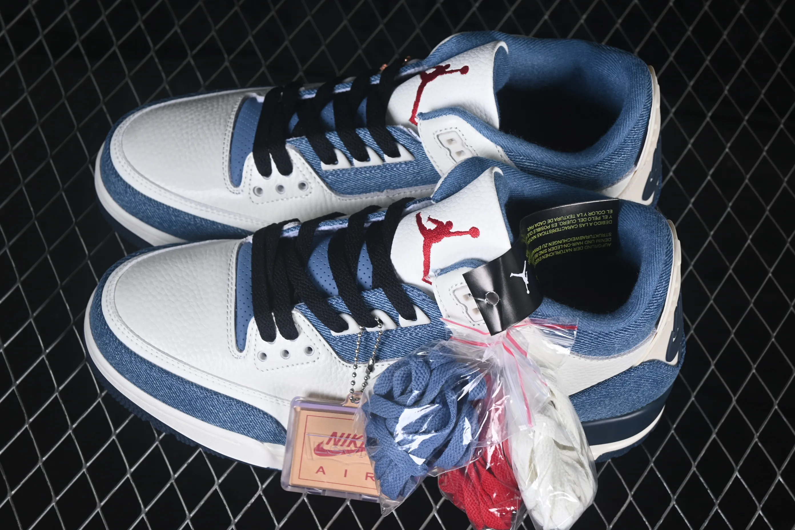 All categories Air Jordan Jordan series basketball shoes Air Jordan 3 Levi's x Air Jordan 3 Rtr "All-Star" AJ3 Joe 3 Levi's joint IR0912-400